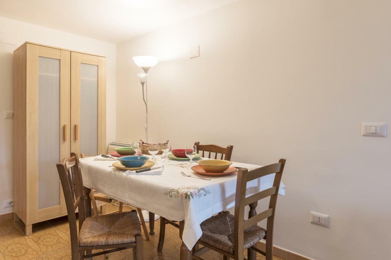 Peperino Attic Flat Apartment Ciampino Bagian luar foto